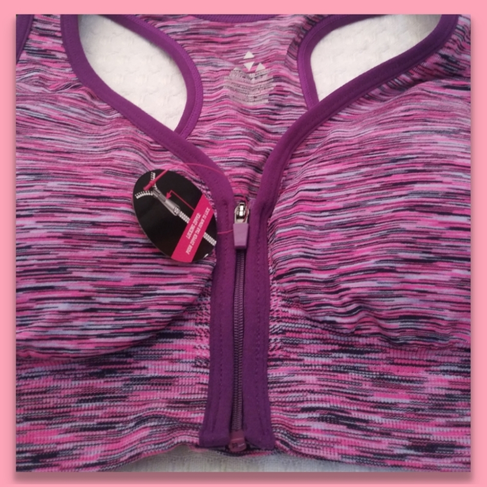 Balanced Tech Performance Bra NWT - Picture 2 of 3
